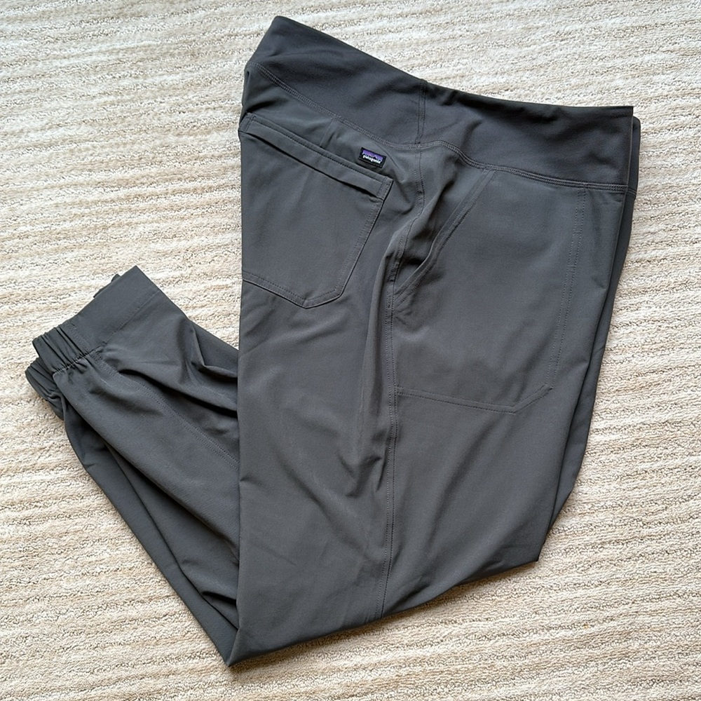 Patagonia Happy Hiker pant- Large